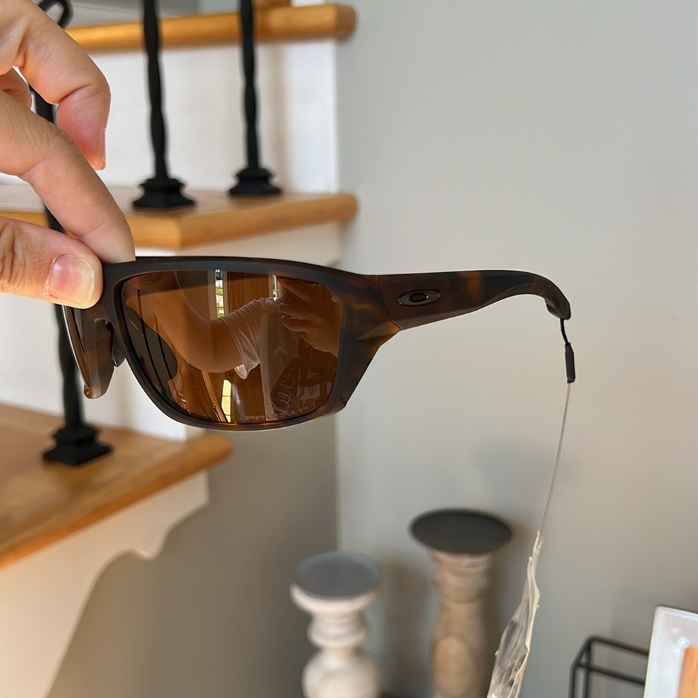 Men’s Oakley Split Shot Sunglasses